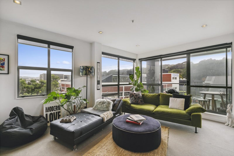 4D/1 Hanson Street, Mount Cook, Wellington - Carousel 2