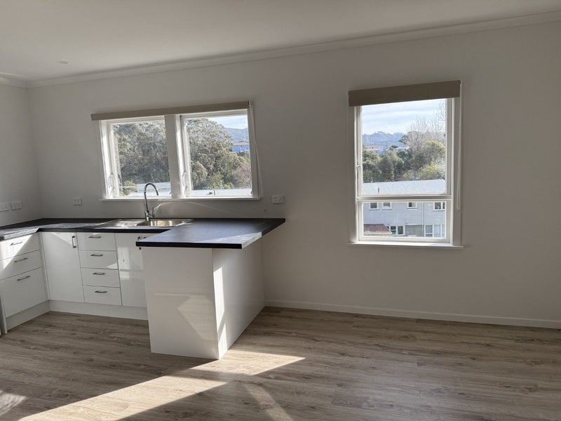 101 Hampshire Street, Cannons Creek, Porirua - Carousel 2