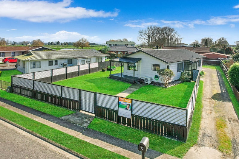 5 Campbell Street, Waihou, Te Aroha - Carousel 1