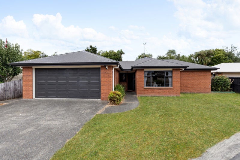 50 Nielsen Gardens, Rototuna, Hamilton - Carousel 1