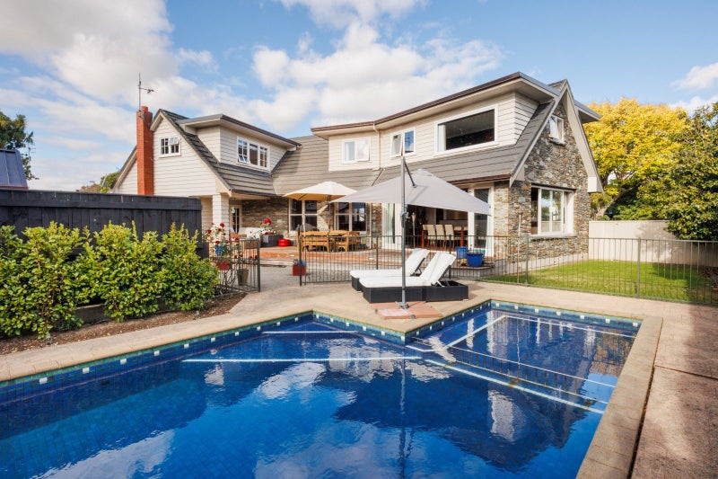 43 Te Awe Awe Street, Hokowhitu, Palmerston North - Carousel 1