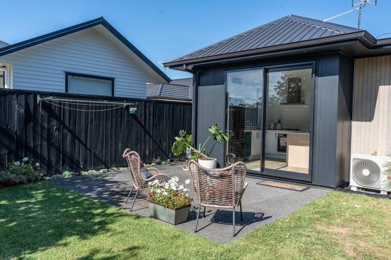 1/4 Keitha Place, Glenview, Hamilton - Carousel 2