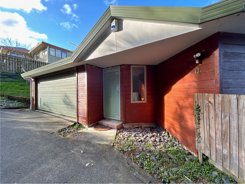 13B Miriam Corban Heights, Henderson, Auckland - Carousel 1