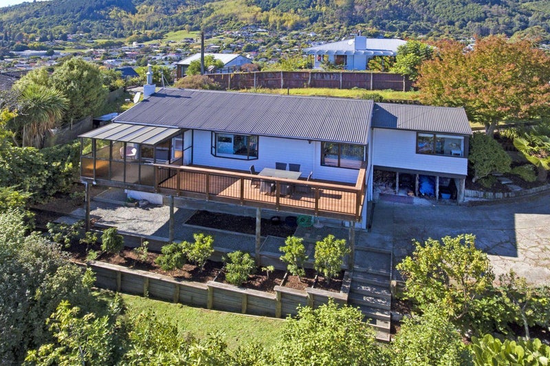 7 Thompson Terrace, Toi Toi, Nelson - Carousel 1