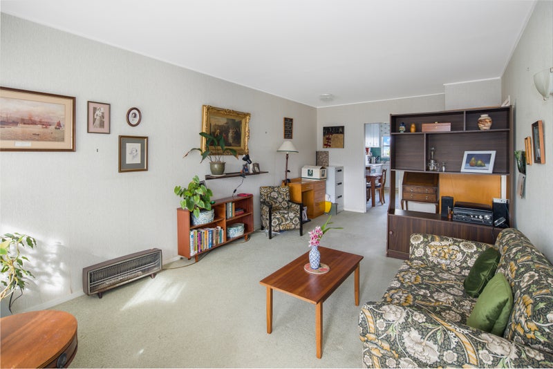 12A Byron Street, Miramar, Wellington - Carousel 2