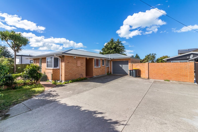 2-26/26 Burwood Road, Burwood, Christchurch - Carousel 1