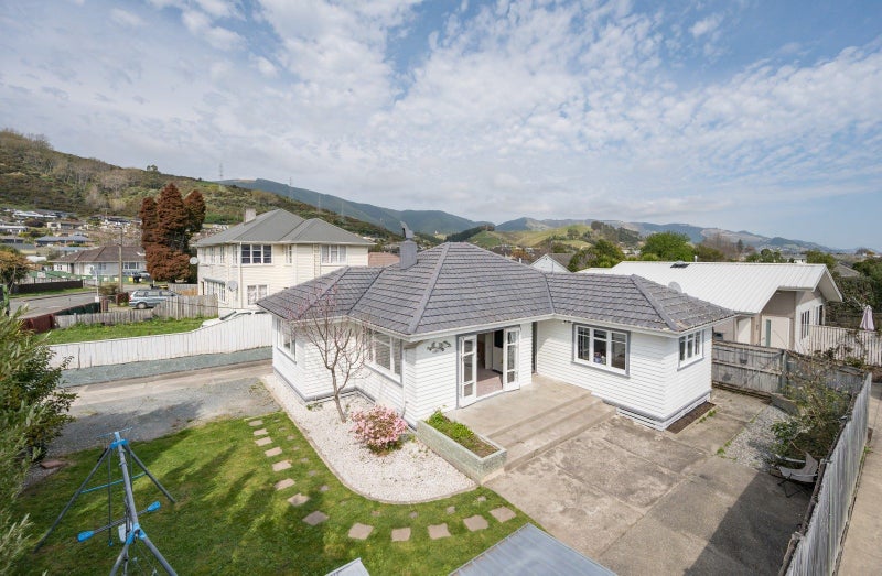 1 Palm Avenue, Stoke, Nelson - Carousel 14
