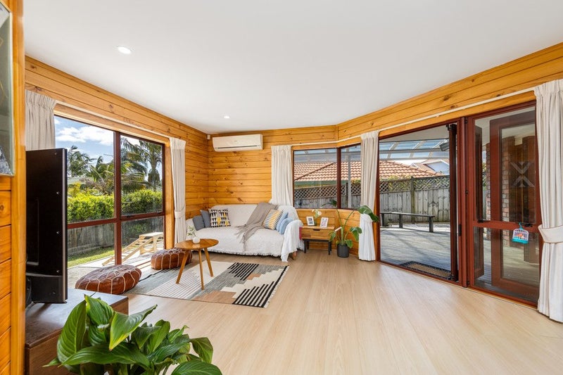 2/22 Mission View Drive, Northpark, Auckland - Carousel 2