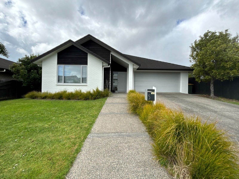 5 Moores Road, Silverdale, Silverdale - Carousel 1