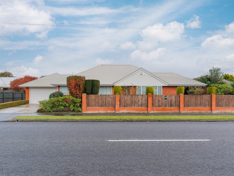 141 Avonhead Road, Avonhead, Christchurch - Carousel 1