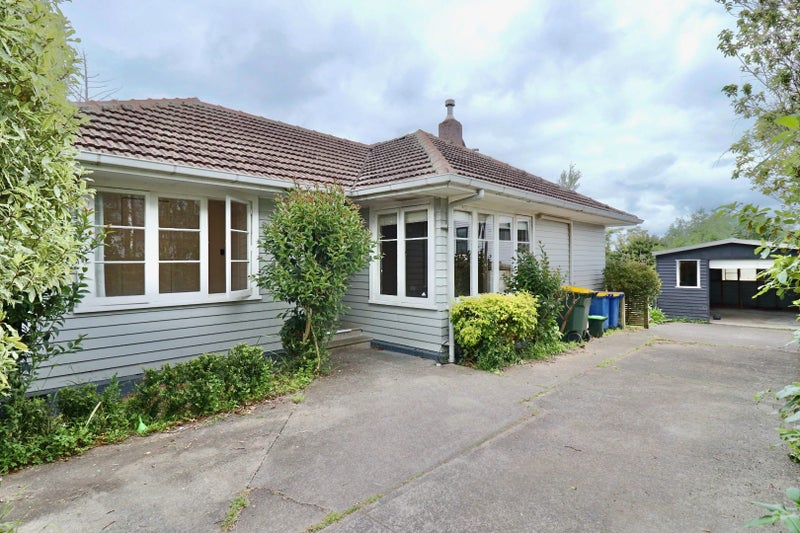108 Kervil Avenue, Te Atatu Peninsula, Auckland - Carousel 1