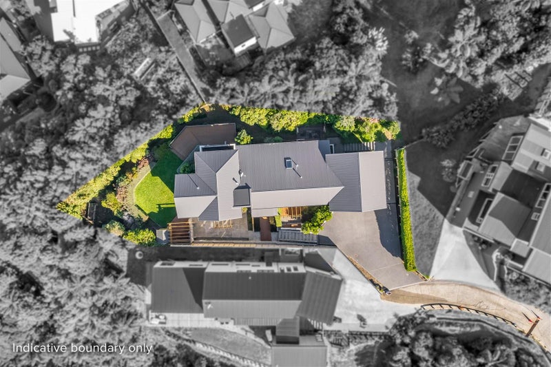 27 Meadowbank Drive, Belmont, Lower Hutt - Carousel 32