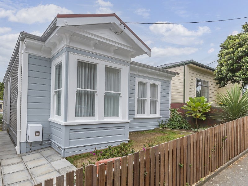 430 Adelaide Road, Berhampore, Wellington - Carousel 1