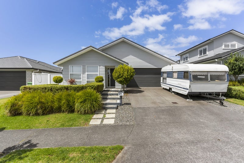 65 Constellation Avenue, Beachlands, Auckland - Carousel 2