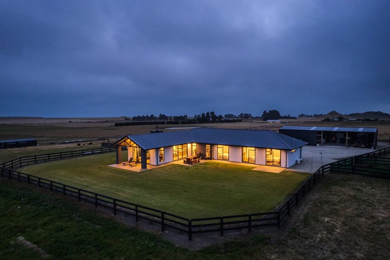 62A Springfield Road, Totara, Oamaru - Carousel 40