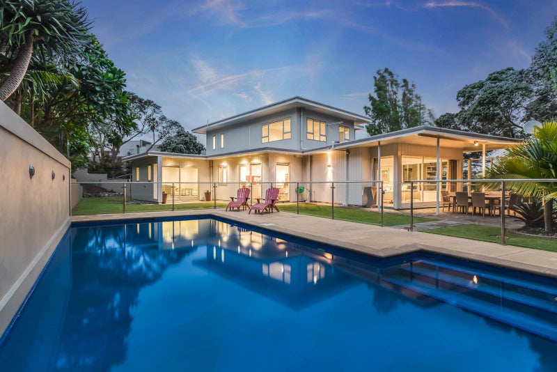 110 Paritai Drive, Orakei, Auckland - Carousel 1