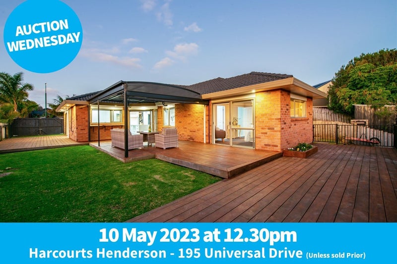 17 Fleetwood Drive, Henderson, Auckland - Carousel 1
