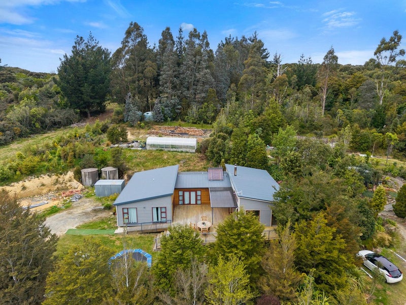 309 Signal Hill Road, Opoho, Dunedin - Carousel 1