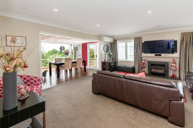 25 Evelyn Road, Cockle Bay, Auckland - Carousel 14