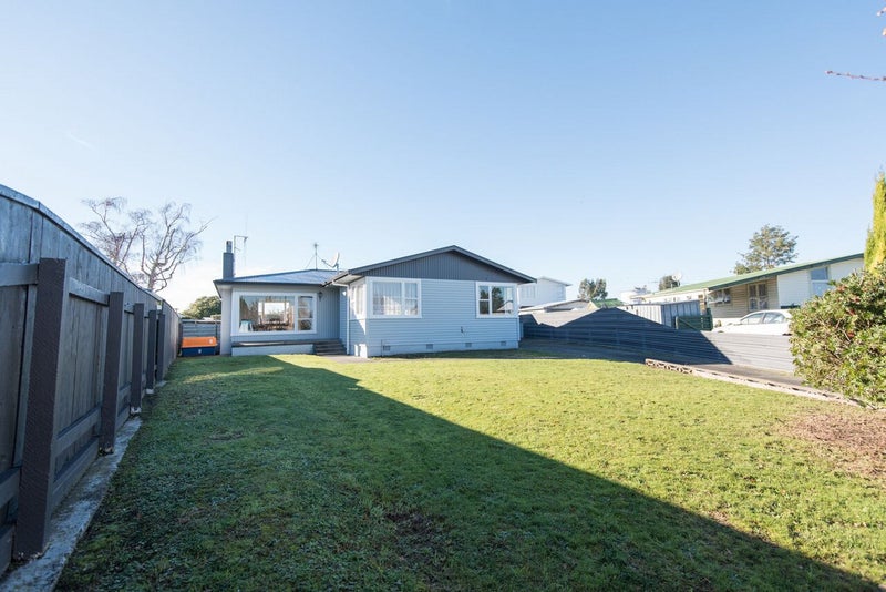 35 Seaforth Avenue, Milson, Palmerston North - Carousel 21