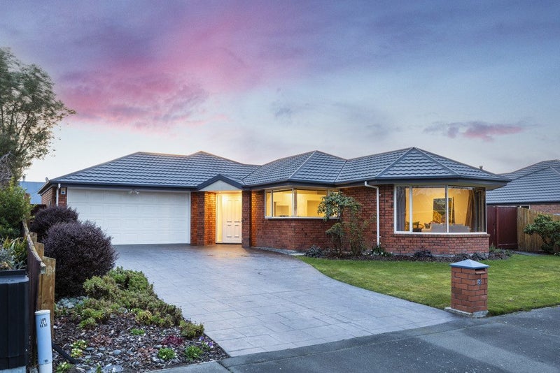 26 Aylsham Lane, Casebrook, Christchurch - Carousel 26