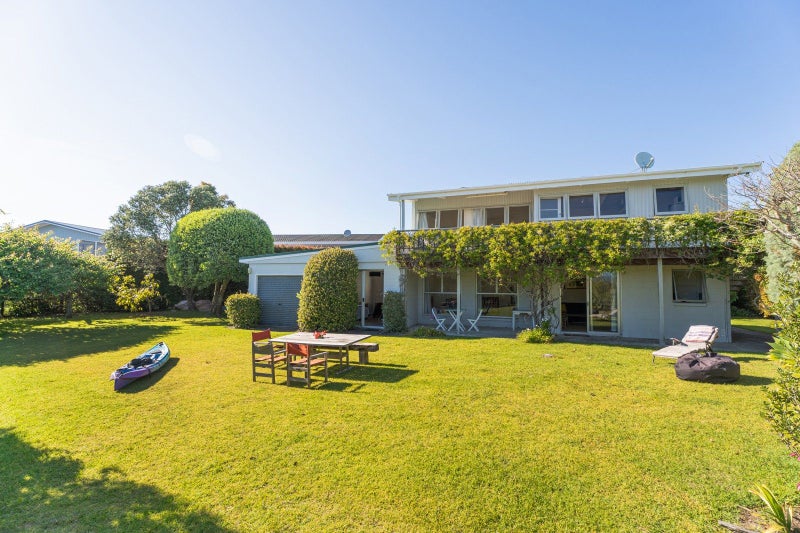 14 Endeavour Place, Cooks Beach, Whitianga - Carousel 2