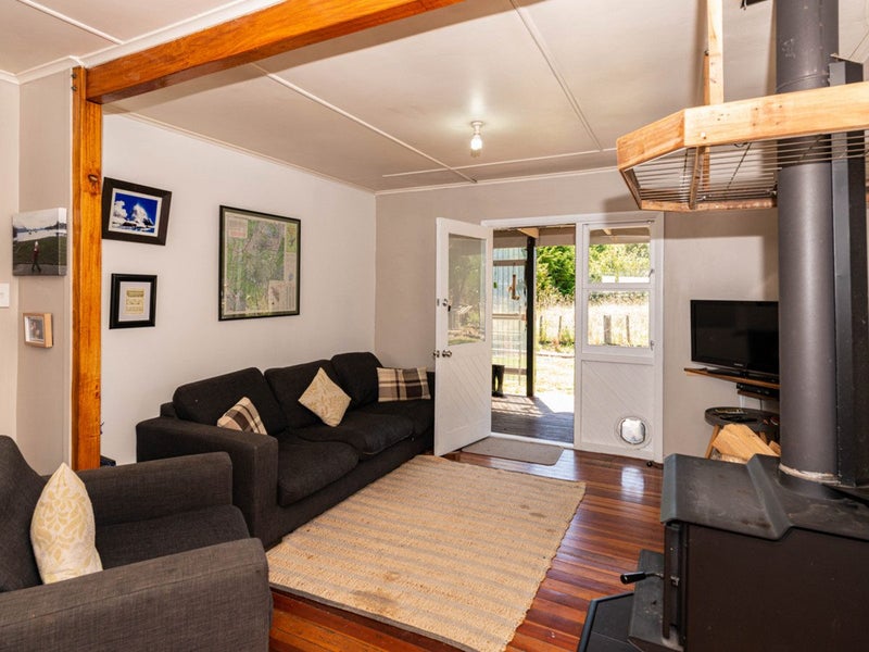 16 Marino Street, Rangataua - Carousel 2