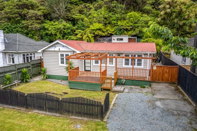 43 Hair Street, Wainuiomata, Lower Hutt - Carousel 2