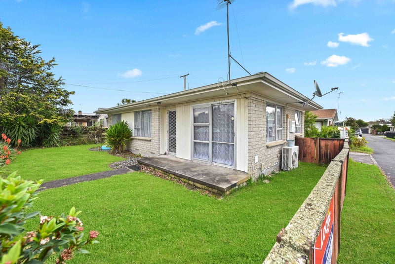 167A Galloway Street, Hamilton East, Hamilton - Carousel 11