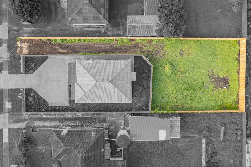 15 Puriri Street, Gonville, Whanganui - Carousel 2