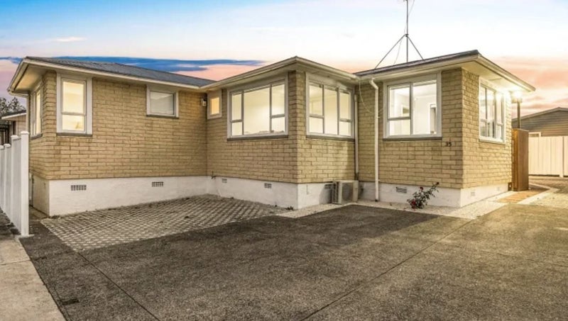 35 Somerset Road, Mount Roskill, Auckland - Carousel 2