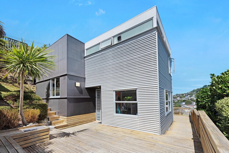 7A Baden Road, Hataitai, Wellington - Carousel 1