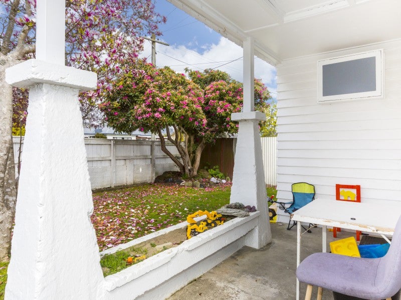 96 Miro Street, Trentham, Upper Hutt - Carousel 2