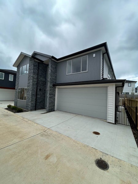 15B Gulf Crest, Bucklands Beach, Auckland - Carousel 1