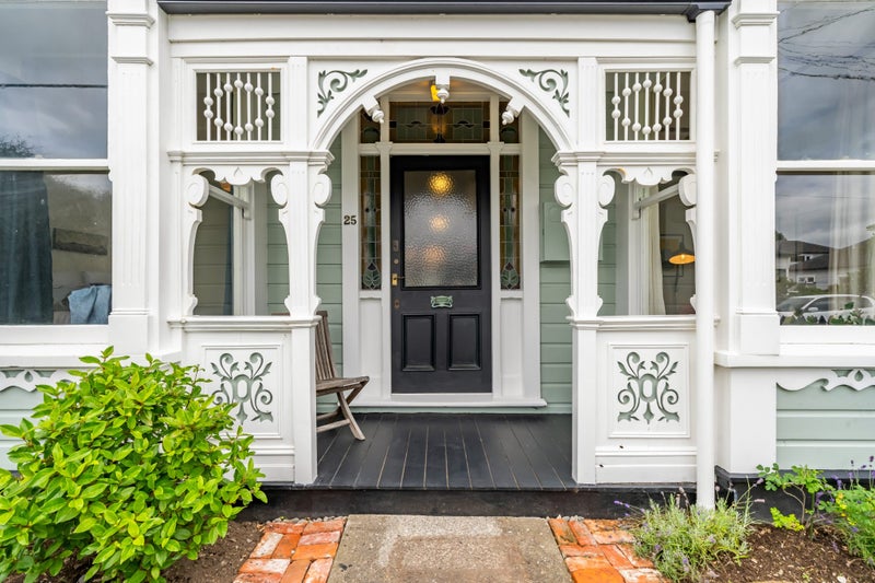 1/25 Nelson Street, Petone, Lower Hutt - Carousel 2