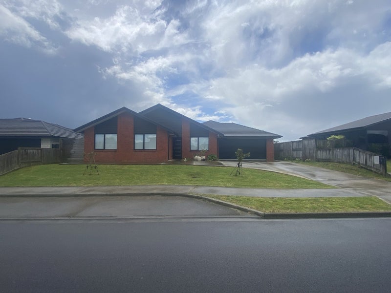 12 Rangawhenua Street, Hamilton - Carousel 1