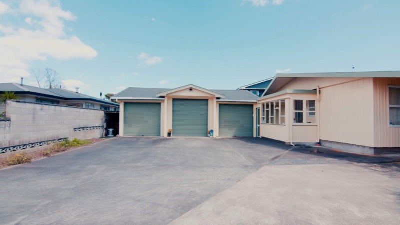 30 Napier Road, Terrace End, Palmerston North - Carousel 1
