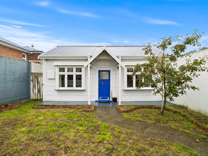 19 Magnetic Street, Port Chalmers, Dunedin - Carousel 2