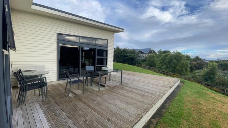 36B Dillon Drive, Bell Block, New Plymouth - Carousel 2