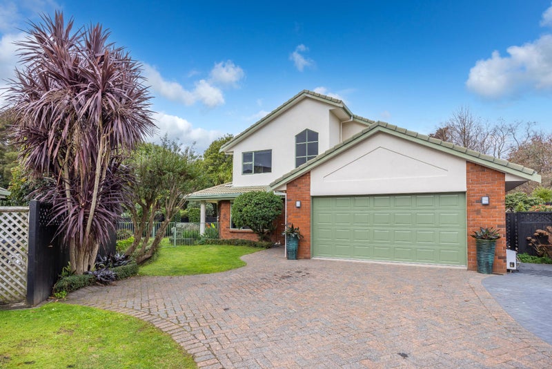 7 Charles Henry Place, Harrowfield, Hamilton - Carousel 31