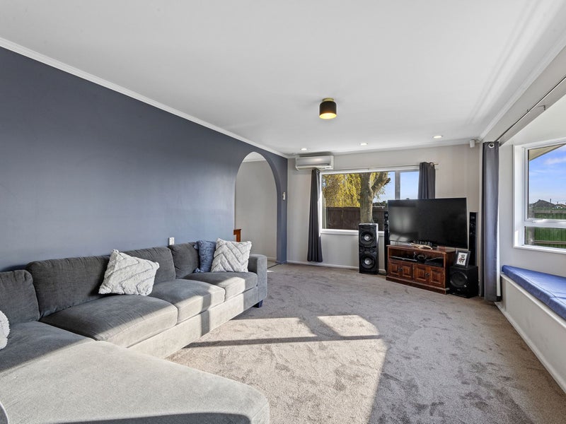 9 Fir Tree Lane, Aranui, Christchurch - Carousel 2