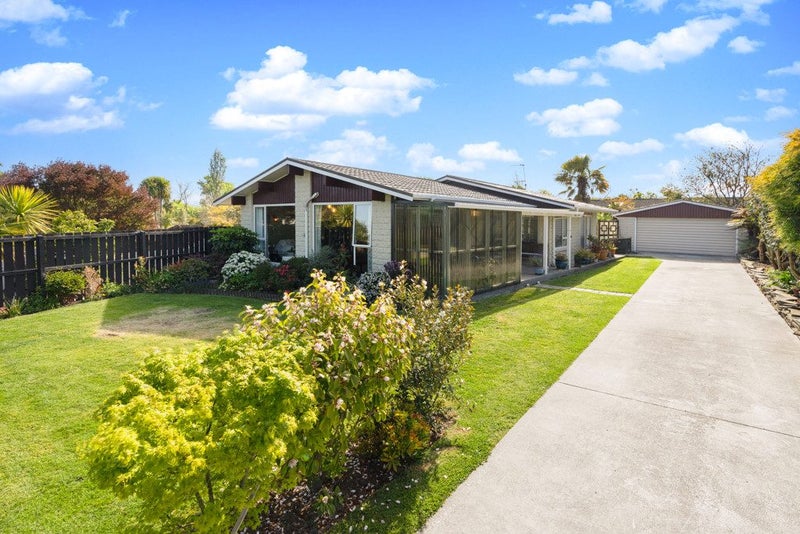 4 De Ville Place, Burwood, Christchurch - Carousel 1