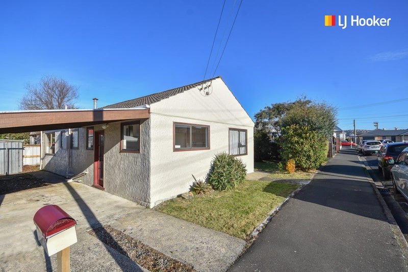 4B Ravelston Street, Saint Kilda, Dunedin - Carousel 1