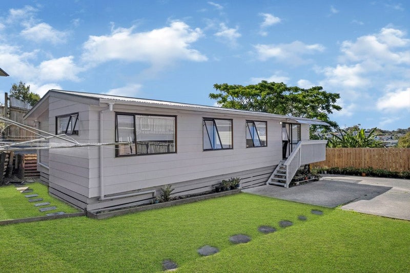 4A Gallony Avenue, Massey, Auckland - Carousel 2