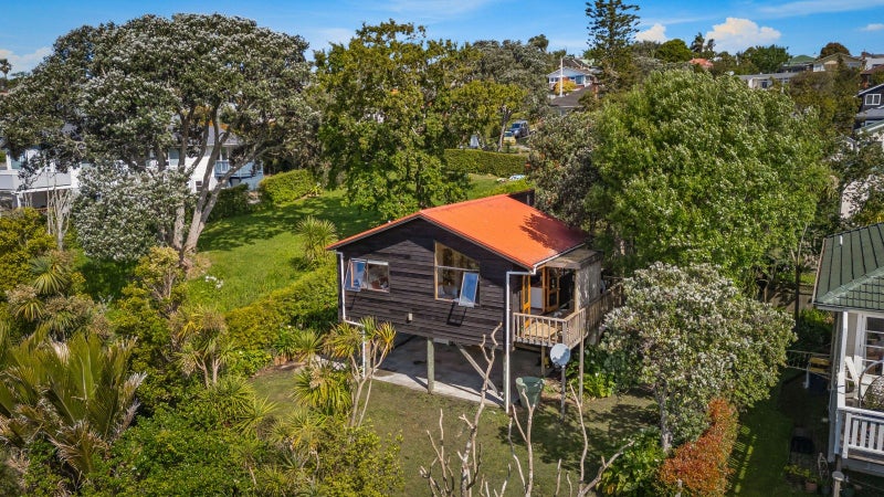 34B Kawerau Avenue, Devonport, Auckland - Carousel 2