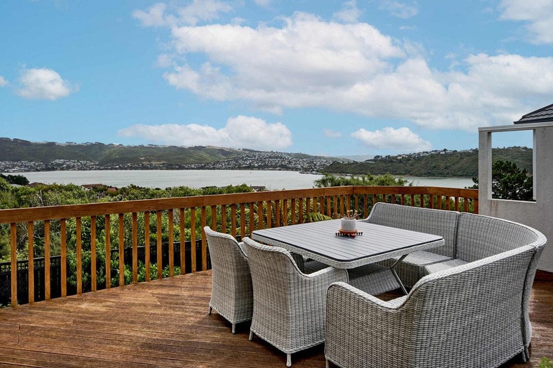 17 Dornoch Place, Papakowhai, Porirua - Carousel 2