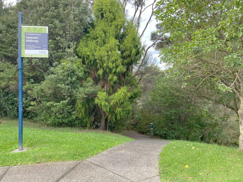 11 Chardon Place, Henderson, Auckland - Carousel 8