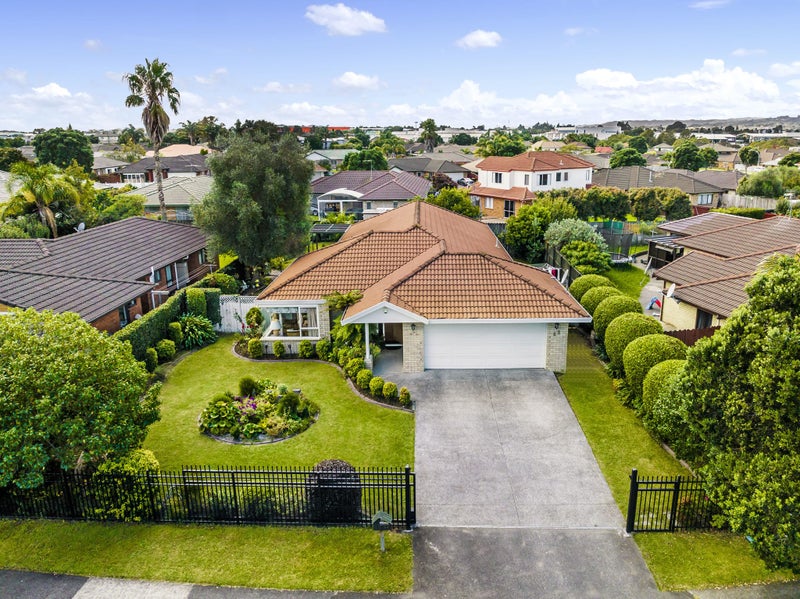 68 Longford Park Drive, Takanini, Auckland - Carousel 1