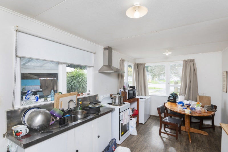 16 Halley Street, Outer Kaiti, Gisborne - Carousel 2