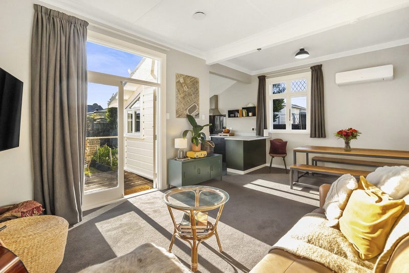 9 Montreal Street, Saint Kilda, Dunedin - Carousel 2